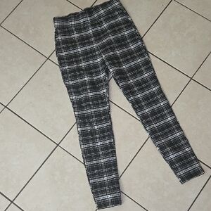 Plaid Black and White Leggings